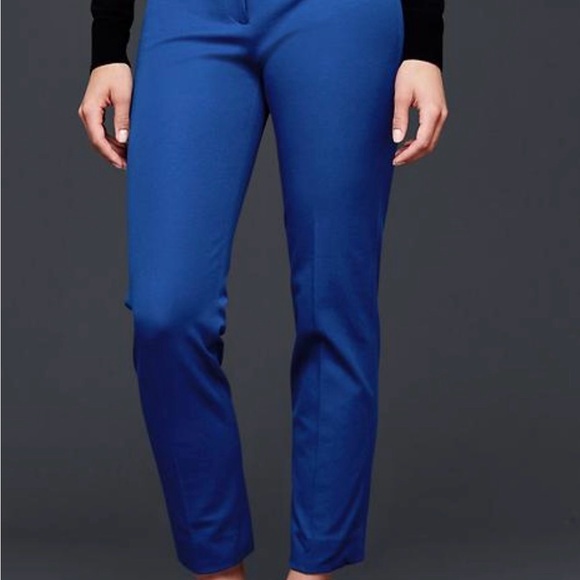 GAP Pants - GAP Women's Bi Stretch Slim Blue Cropped Pants